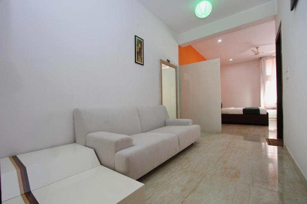 Отель Airport Residency Devanahalli Экстерьер фото